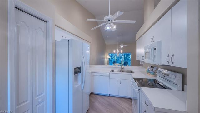 20790 Country Creek DR 522, Estero, FL 33928