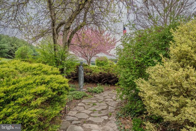 1720 CHARLES RAY ACRES DR, Sykesville, MD 21784