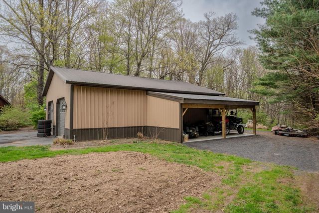 1720 CHARLES RAY ACRES DR, Sykesville, MD 21784