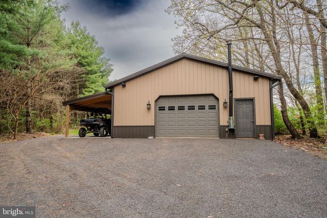 1720 CHARLES RAY ACRES DR, Sykesville, MD 21784