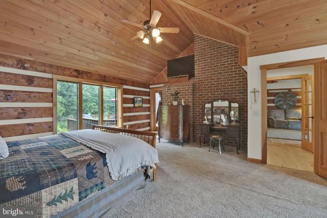 1720 CHARLES RAY ACRES DR, Sykesville, MD 21784
