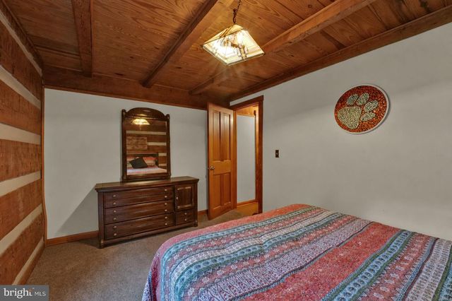 1720 CHARLES RAY ACRES DR, Sykesville, MD 21784
