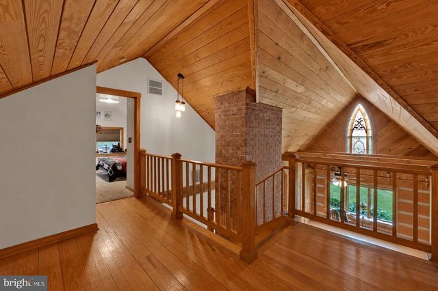 1720 CHARLES RAY ACRES DR, Sykesville, MD 21784