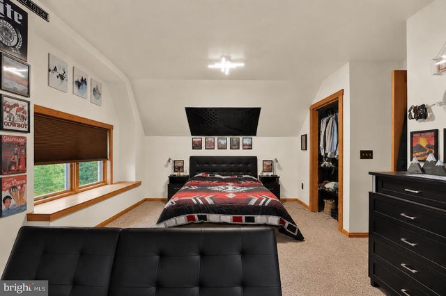 1720 CHARLES RAY ACRES DR, Sykesville, MD 21784