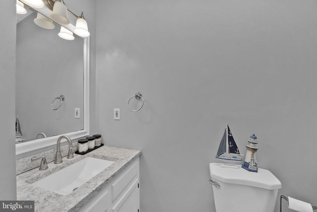 1720 CHARLES RAY ACRES DR, Sykesville, MD 21784
