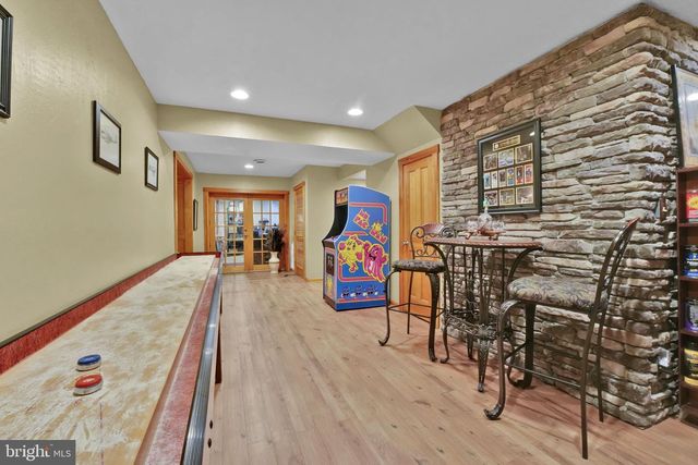 1720 CHARLES RAY ACRES DR, Sykesville, MD 21784