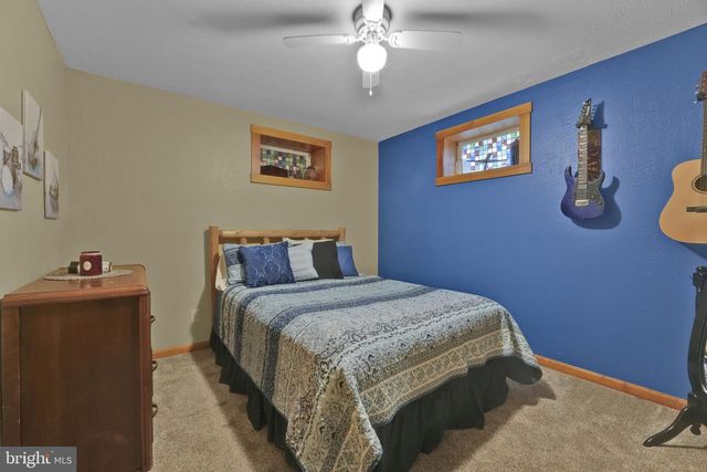 1720 CHARLES RAY ACRES DR, Sykesville, MD 21784