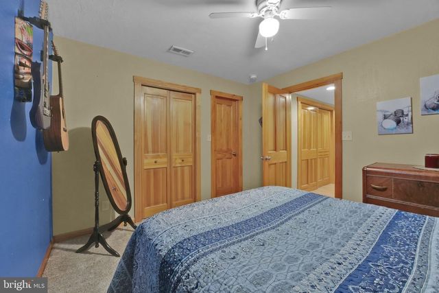 1720 CHARLES RAY ACRES DR, Sykesville, MD 21784
