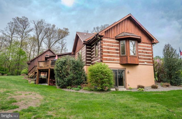 1720 CHARLES RAY ACRES DR, Sykesville, MD 21784