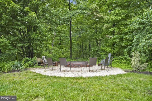 1720 CHARLES RAY ACRES DR, Sykesville, MD 21784