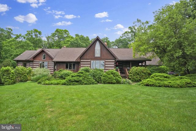 1720 CHARLES RAY ACRES DR, Sykesville, MD 21784