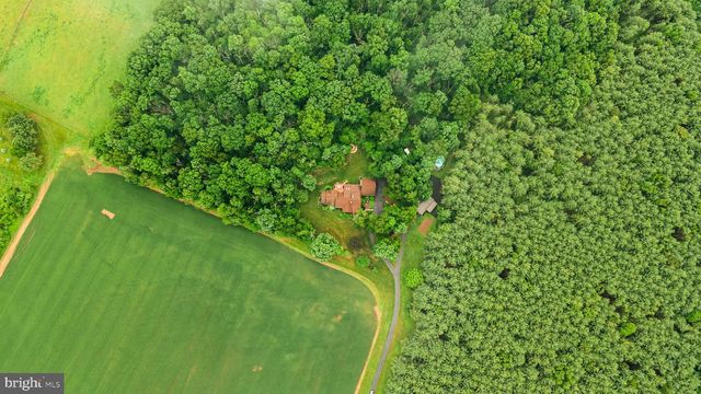 1720 CHARLES RAY ACRES DR, Sykesville, MD 21784