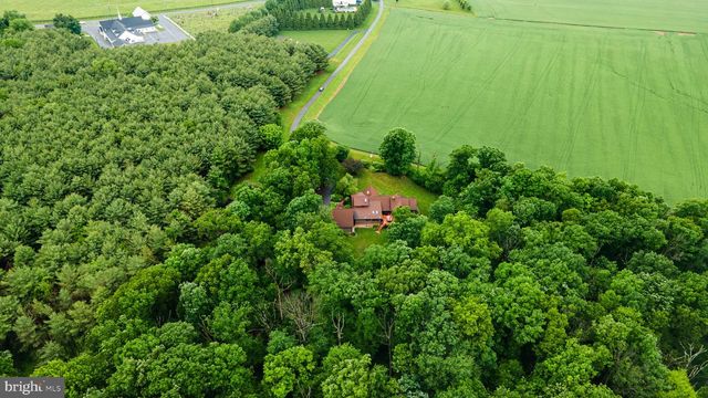 1720 CHARLES RAY ACRES DR, Sykesville, MD 21784