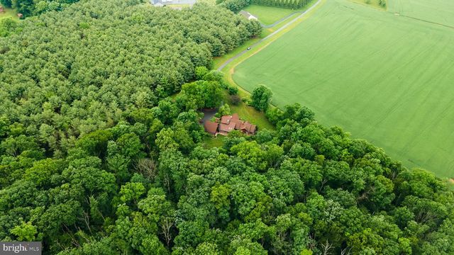 1720 CHARLES RAY ACRES DR, Sykesville, MD 21784