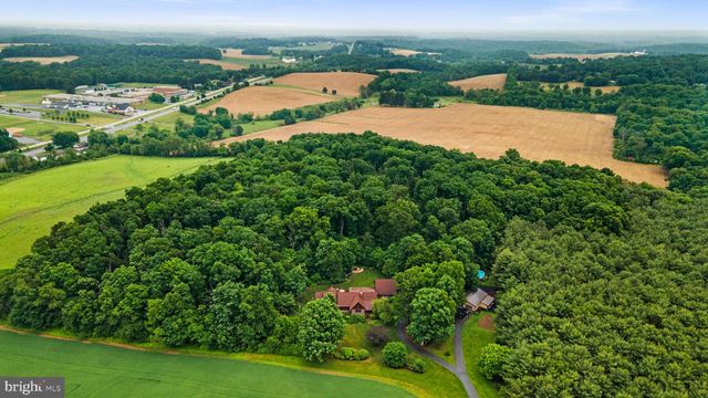 1720 CHARLES RAY ACRES DR, Sykesville, MD 21784
