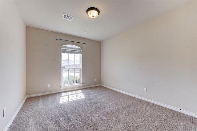 18432 Camborne Avenue, Edmond, OK 73012