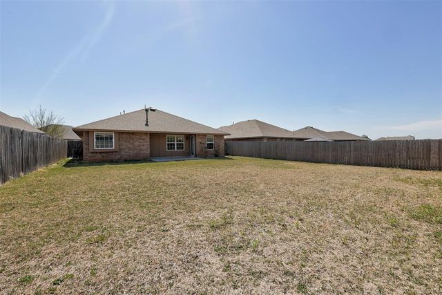 18432 Camborne Avenue, Edmond, OK 73012