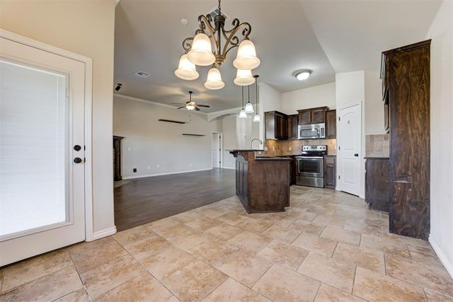 18432 Camborne Avenue, Edmond, OK 73012