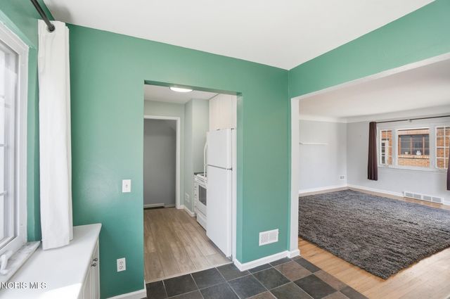 2731 Latonia Boulevard, Toledo, OH 43606