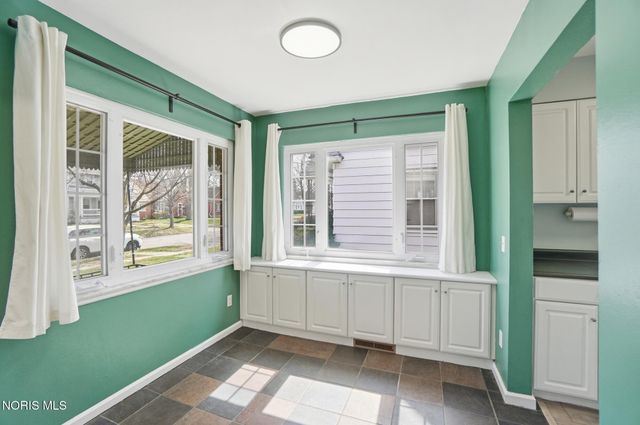 2731 Latonia Boulevard, Toledo, OH 43606