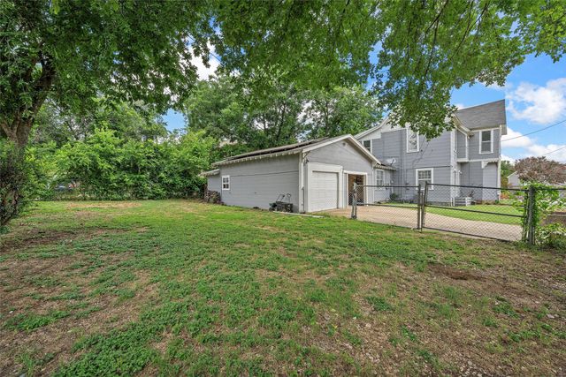 702 N 15th Street, Waco, TX 76707