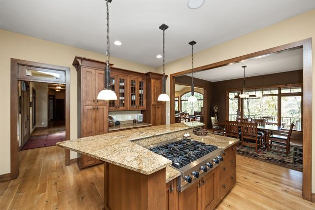 1004 Oakwood Drive, Polk City, IA 50226