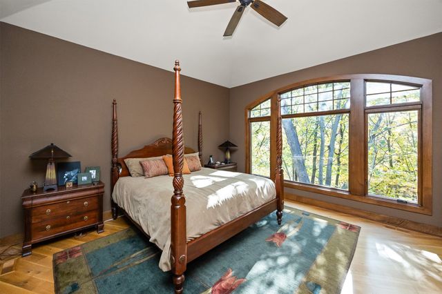 1004 Oakwood Drive, Polk City, IA 50226