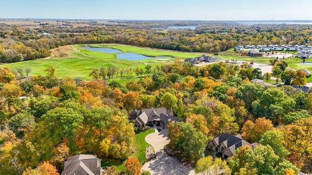 1004 Oakwood Drive, Polk City, IA 50226