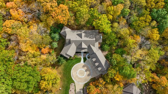 1004 Oakwood Drive, Polk City, IA 50226