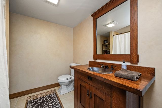 1004 Oakwood Drive, Polk City, IA 50226