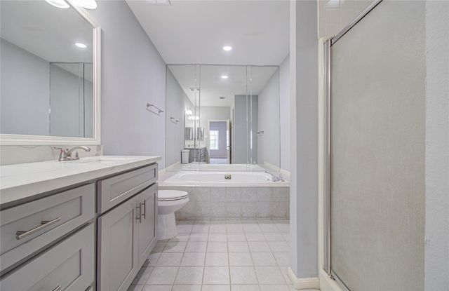 3088 Holly Hall Street 3088, Houston, TX 77054