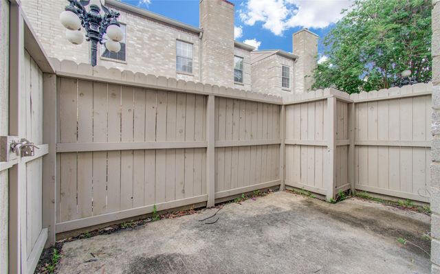 3088 Holly Hall Street 3088, Houston, TX 77054