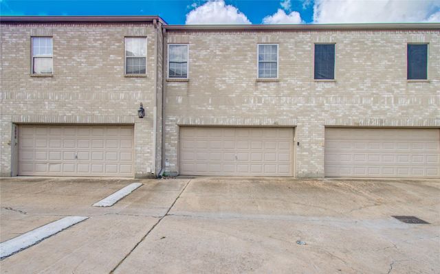 3088 Holly Hall Street 3088, Houston, TX 77054