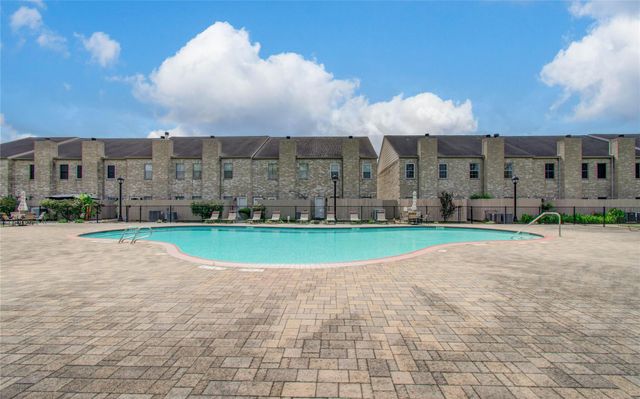 3088 Holly Hall Street 3088, Houston, TX 77054