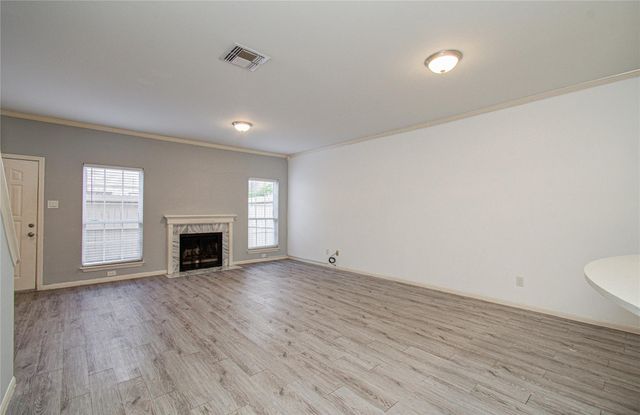 3088 Holly Hall Street 3088, Houston, TX 77054