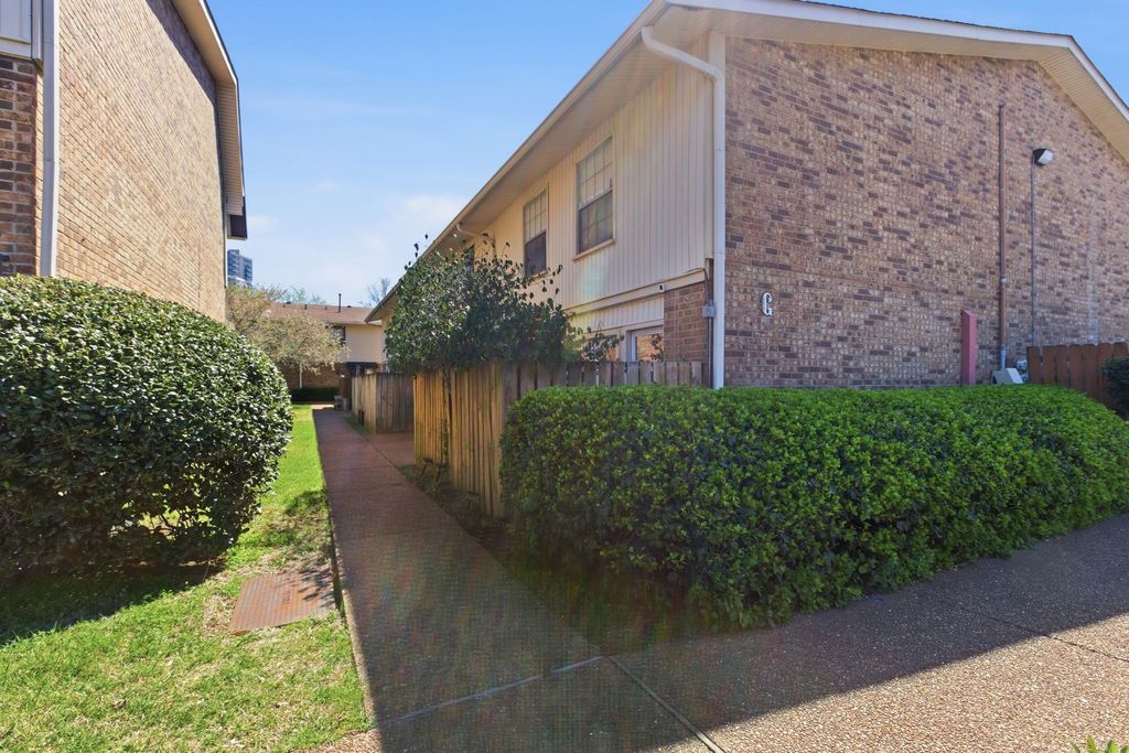 2116 Hobbs Rd Apt G6, Nashville, TN 37215