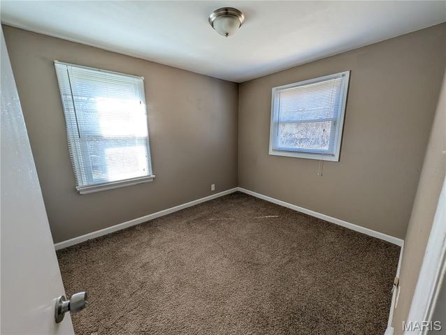 750 Kelvin Drive, Bellefontaine Nghbrs, MO 63137