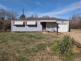 750 Kelvin Drive, Bellefontaine Nghbrs, MO 63137