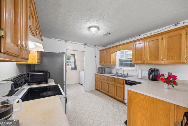 574 Mt Bethel Road, Commerce, GA 30530