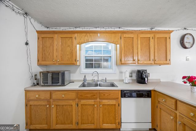 574 Mt Bethel Road, Commerce, GA 30530