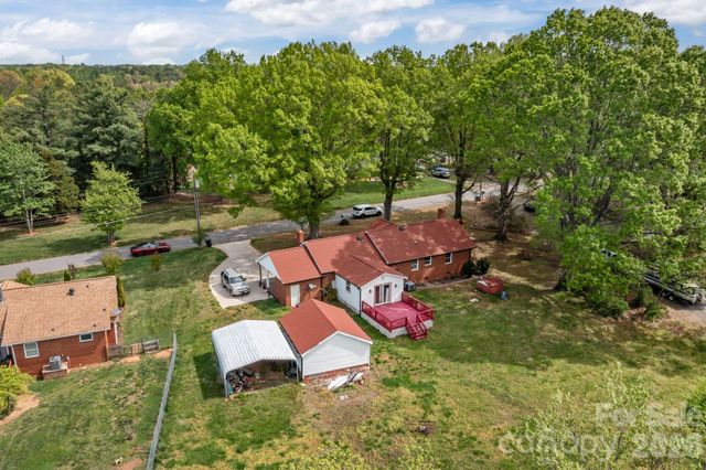 137 Foursquare Road, Mooresville, NC 28115