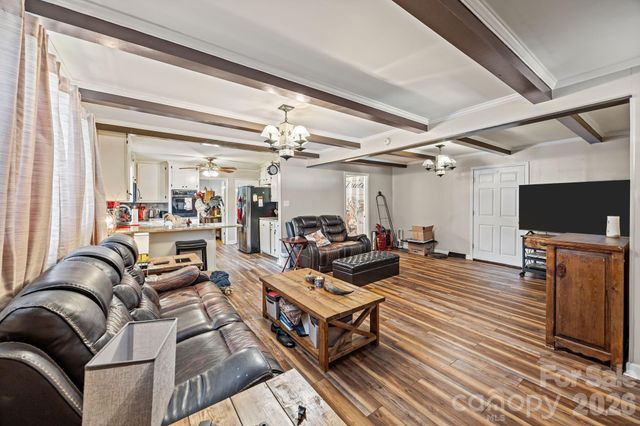 137 Foursquare Road, Mooresville, NC 28115