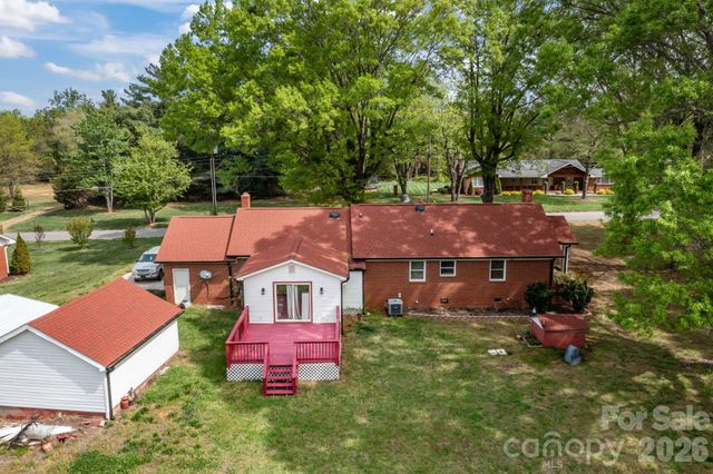 137 Foursquare Road, Mooresville, NC 28115