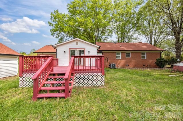 137 Foursquare Road, Mooresville, NC 28115