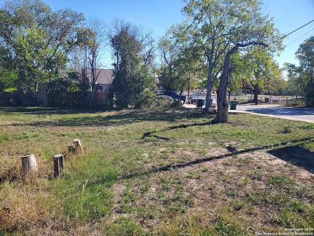 1807 & 1811 Burleson, San Antonio, TX 78202