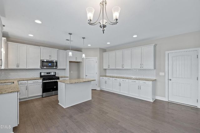 407 Richlands Cliff Drive, Youngsville, NC 27596