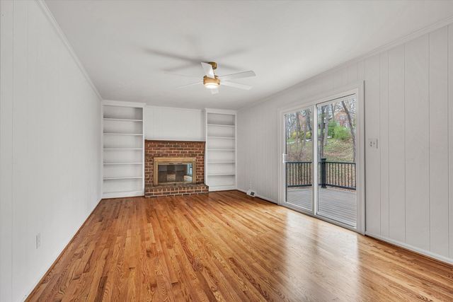 2825 Fairway Forest DR, Salem, VA 24153