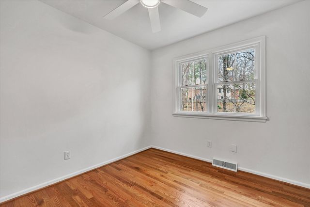 2825 Fairway Forest DR, Salem, VA 24153