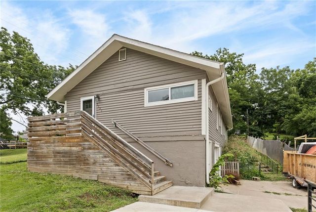 1131 N 49th Terrace, Kansas City, KS 66102