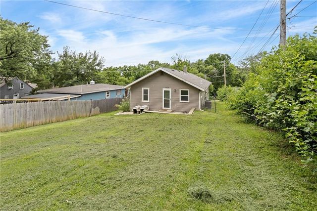 1131 N 49th Terrace, Kansas City, KS 66102